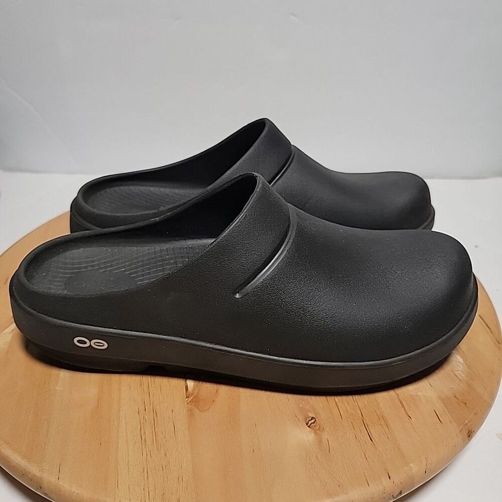 OEFOS BLACK RUBBER CLOGS MULES SHOES MEN'S 9 WOMEN'S 11
